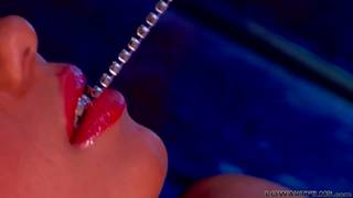 Лесбиянки Капри Андерсон и Шила Дженнингс