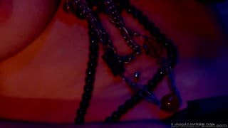 Карли Монтана обожает маленькие вибраторы!