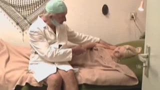 Мелисса трахается со своим доктором