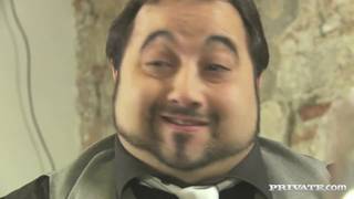 Горячий мужчина с Самиа Дуарте и Йоха