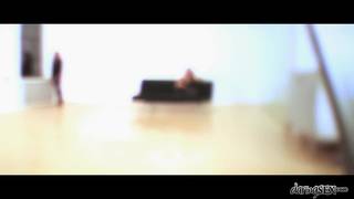 Esmeralda и Cindy Hope играются друг с другом