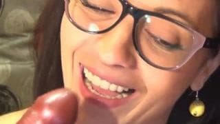 Елена Джорджиана Иван сосет фаллоимитатор