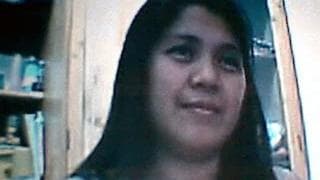 Мэрилин показывает все ее тело на веб-камеру