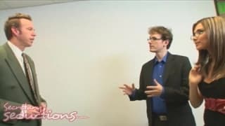 Дакота Брукс сосет петух Марка Вуда