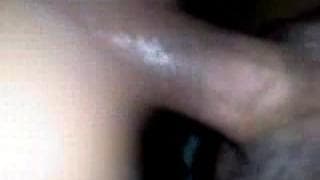 Черная девушка сосет и трахкается