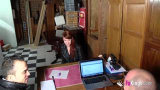 Lilyan красивая рыжая девушка на кастинге Lilyan красивая рыжая девушка на кастинге