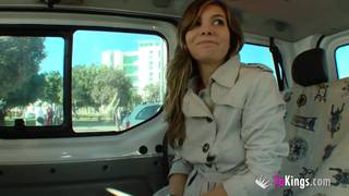 Трах в задней части фургона для этих двух