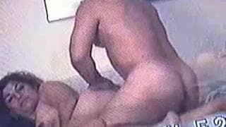 Зрелая дама трахается со своим мужем!