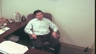 Минет не выходя из офиса!