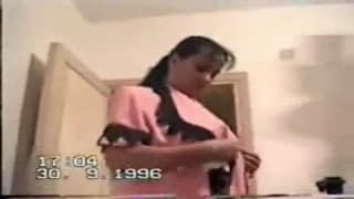 Эта арабка радует своего бойфренда