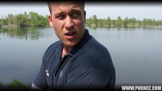 Люси рада наслаждаться этим членом!