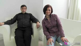 Испанская пара трахается в гостинице!