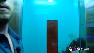 Айнара Рейна любит трахаться со стариками Айнара Рейна любит трахаться со стариками