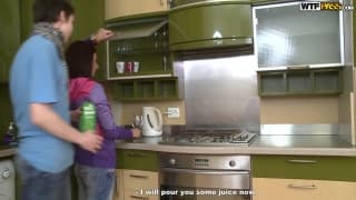 Никси просто хочет трахаться и кончать