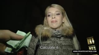 Кароль-сексуальная, чешская блондинка, которая трахается за деньги