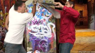 Групповой секс, чтобы насладиться анальным