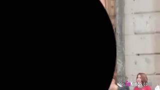 Испанская девушка делает это впервые