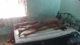 Он хочет заполучить все ее тело для себя