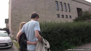 Кевин впервые трахает Сони в задницу