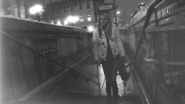 Подтвердите свой возраст