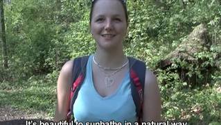В поисках брюнеток, которые хотят трахаться В поисках брюнеток, которые хотят трахаться