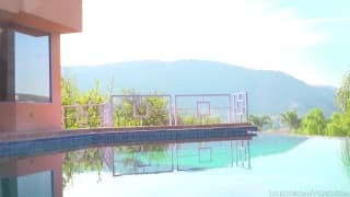 Подтвердите свой возраст