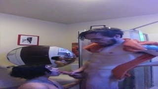 Нетерпеливая девушка принимает отличный трах