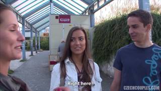 Они делают всё за несколько денежных купюр