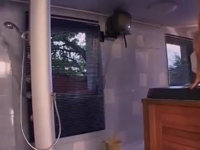 Подтвердите свой возраст