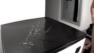 Подтвердите свой возраст