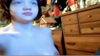 Беременная шлюха, наслаждаясь своим телом