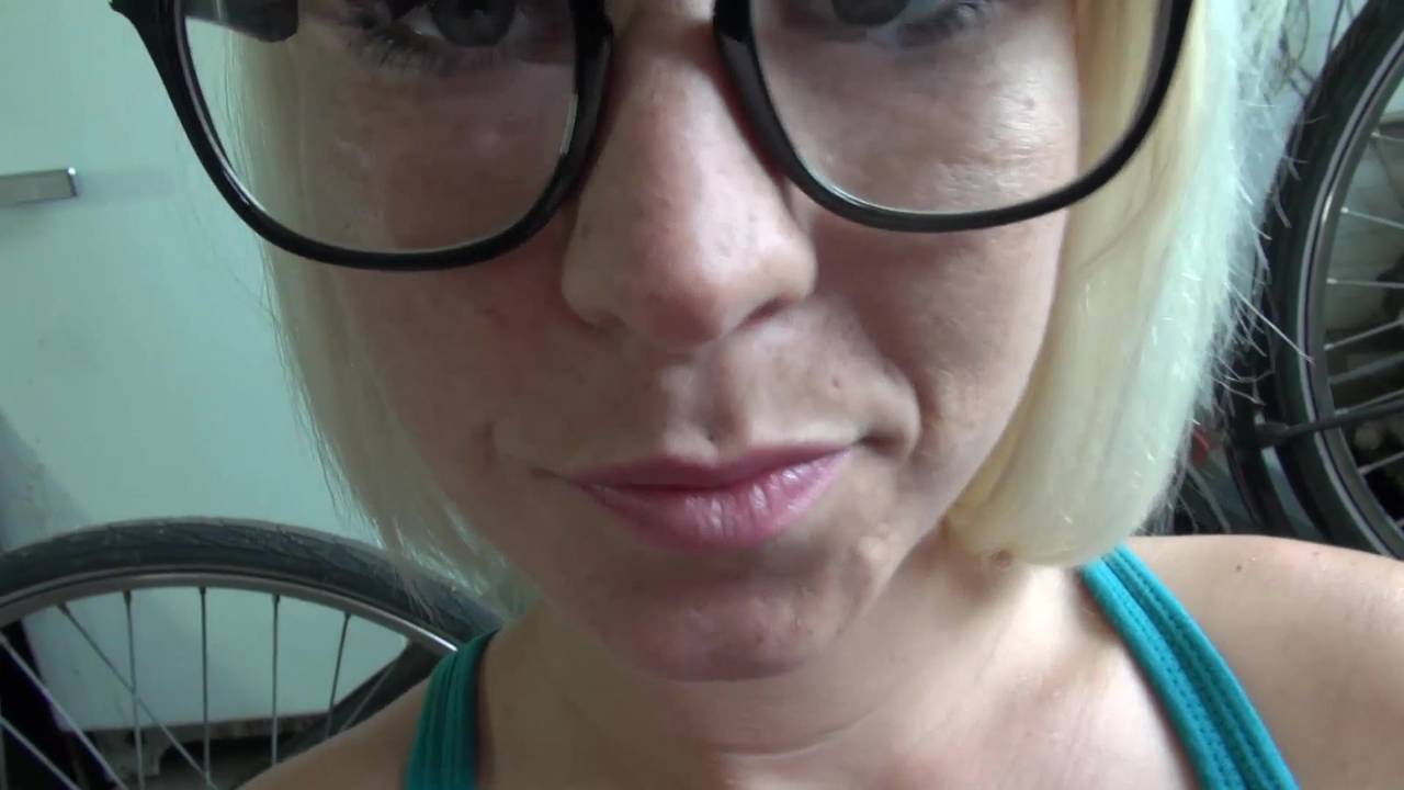 Подтвердите свой возраст