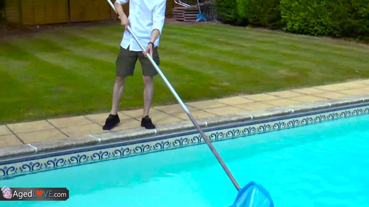 Подтвердите свой возраст