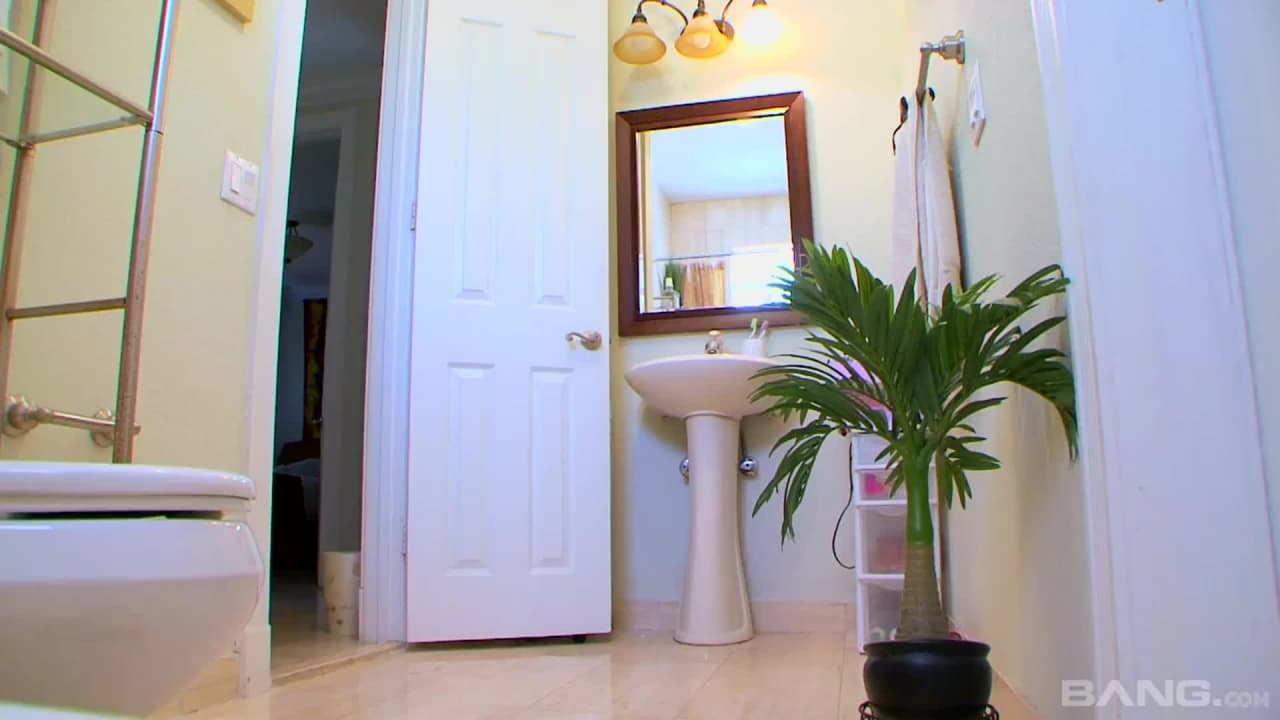 Подтвердите свой возраст