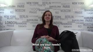Зузана в этом кастинге для хорошего траха Зузана в этом кастинге для хорошего траха