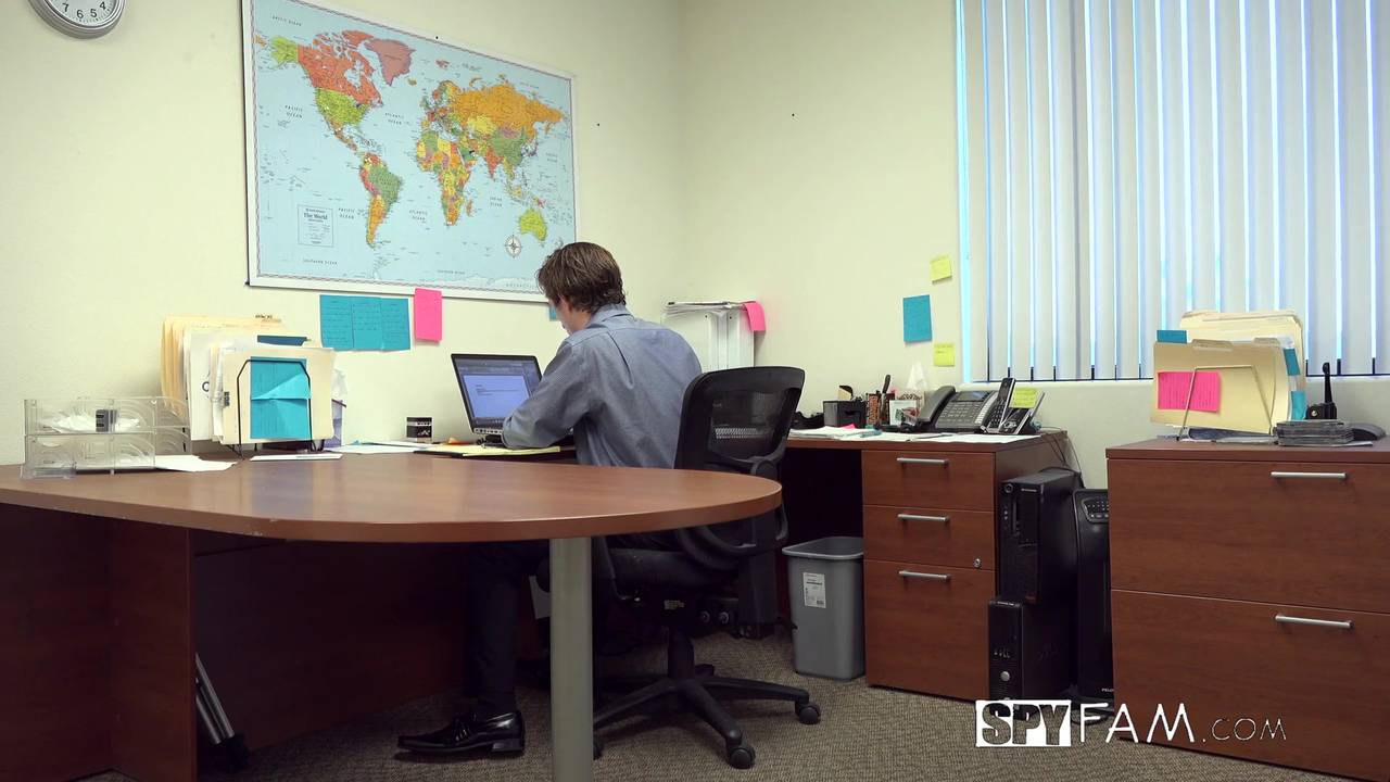 Подтвердите свой возраст