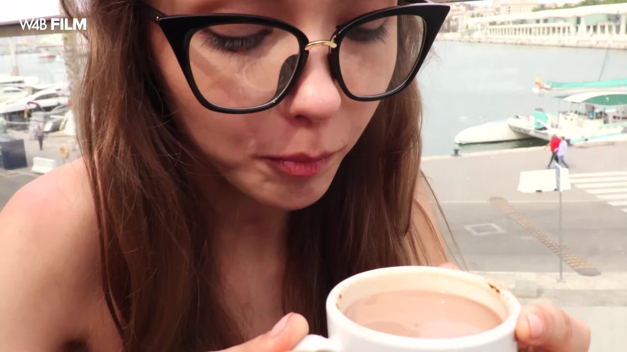 Подтвердите свой возраст