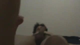 Она любит чувствовать свою задницу наполенной