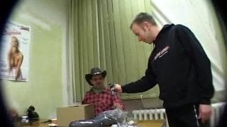 Подтвердите свой возраст