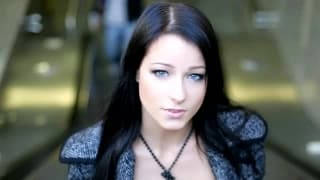 Мелиса Мендини-возбудиит вас своим неземным, сногсшибательным телом!