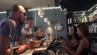 Они делают всё, чтобы удовлетворить клиентов