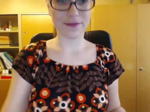 Подтвердите свой возраст