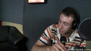 Подтвердите свой возраст