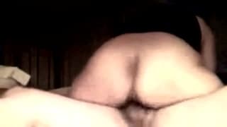 Она хочет убедиться, что он доволен её трахом