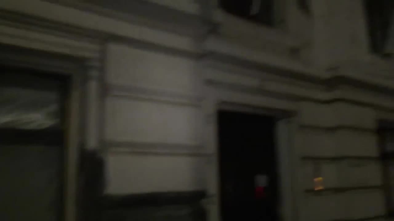 Подтвердите свой возраст