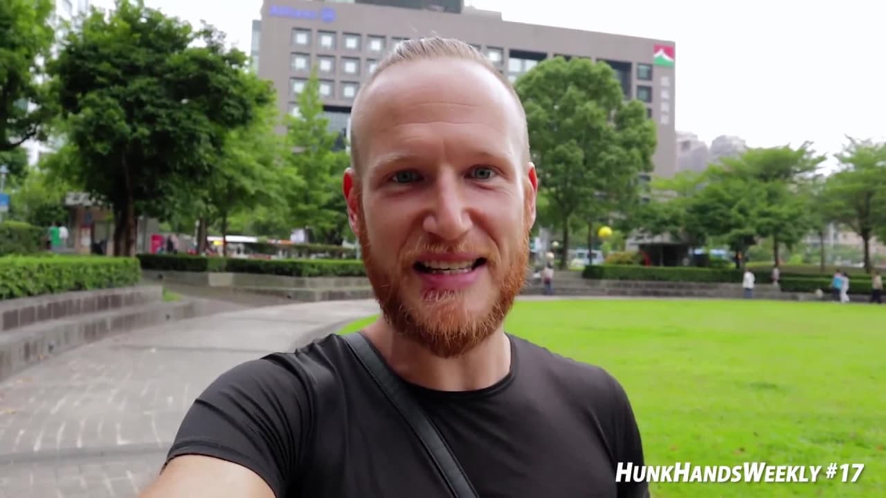 Подтвердите свой возраст