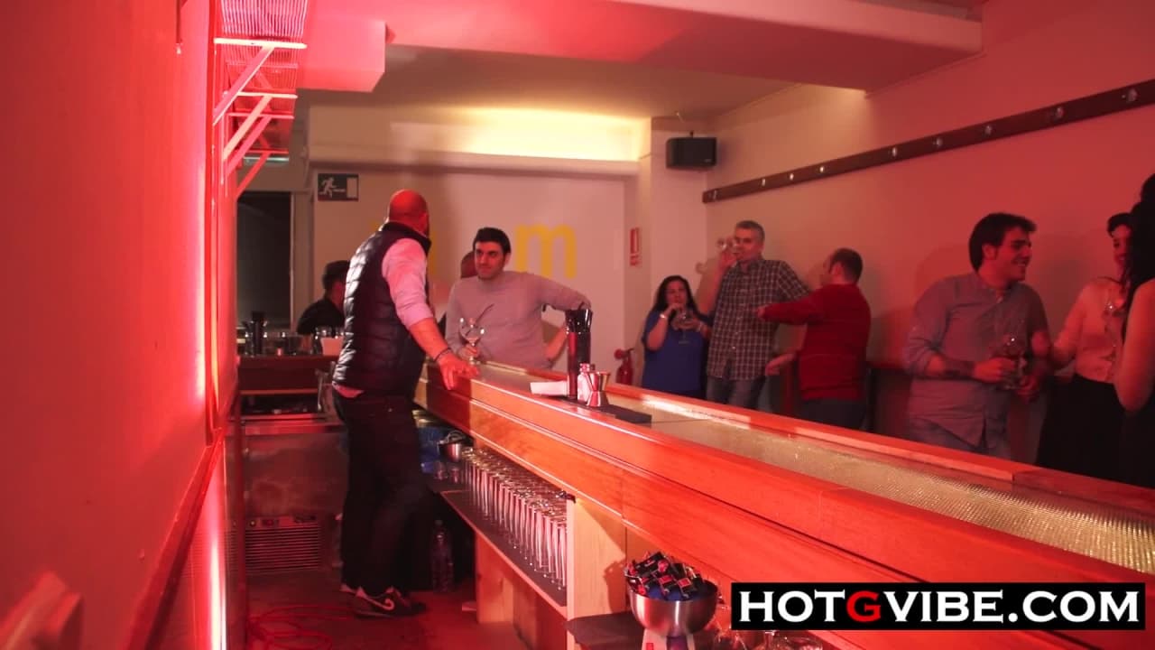 Подтвердите свой возраст