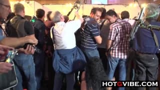 Подтвердите свой возраст