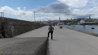Подтвердите свой возраст