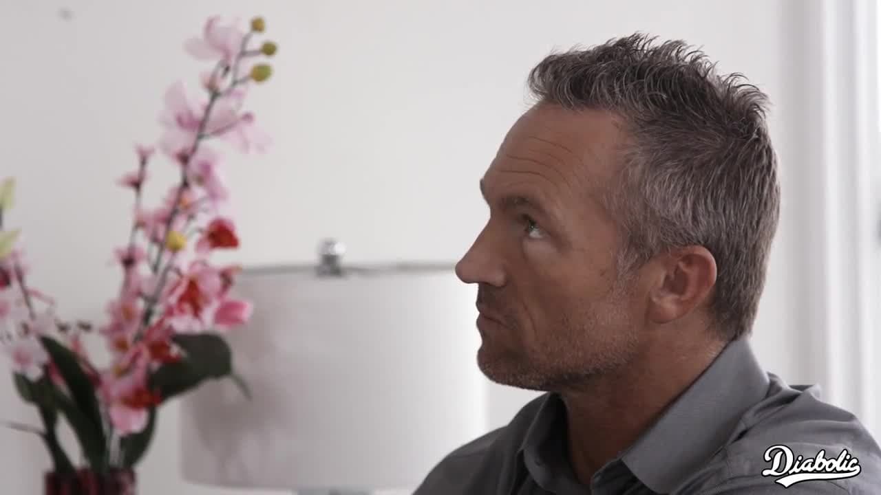 Подтвердите свой возраст